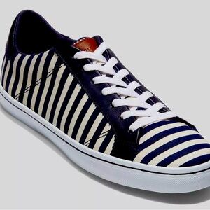New Cole Haan Margo Lace Up Marine Blue Stripes Sneaker, size 7.5B